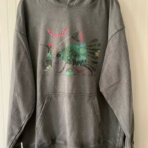 Men's Gray Graphic Hoodie Sweatshirt - NWOT